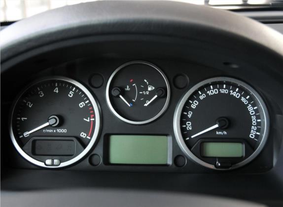 神行者2 2011款 3.2L i6 SE汽油版 中控类   仪表盘