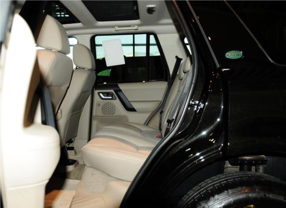 神行者2 2011款 3.2L i6 HSE汽油版 车厢座椅   后排空间