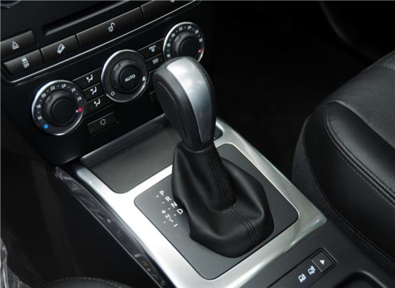 神行者2 2013款 2.0T Si4 越动限量版 中控类   挡把