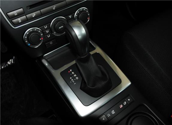 神行者2 2014款 2.2T SD4 S柴油版 中控类   挡把