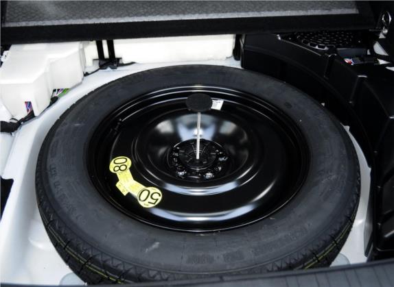 神行者2 2014款 2.0T Si4 S汽油版 其他细节类   备胎