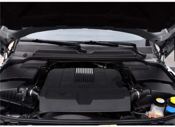 发现 2010款 5.0 V8 HSE 汽油版 其他细节类   发动机舱