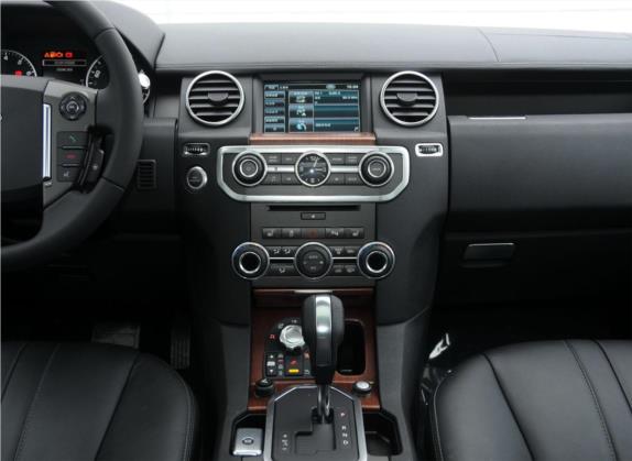 发现 2013款 5.0 V8 SE 中控类   中控台