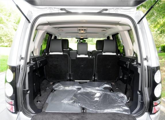发现 2014款 3.0 SC V6 XXV Edition 车厢座椅   后备厢