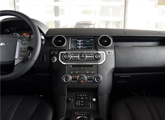 发现 2015款 3.0 SC V6 HSE 中控类   中控台