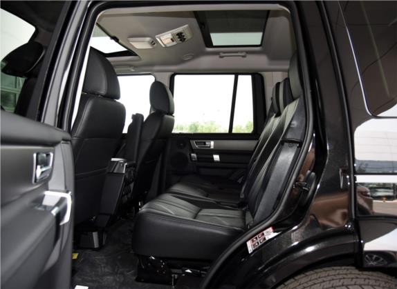 发现 2015款 3.0 SC V6 HSE 车厢座椅   后排空间