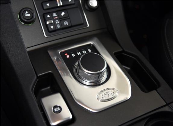 发现 2015款 3.0 SC V6 HSE 中控类   挡把