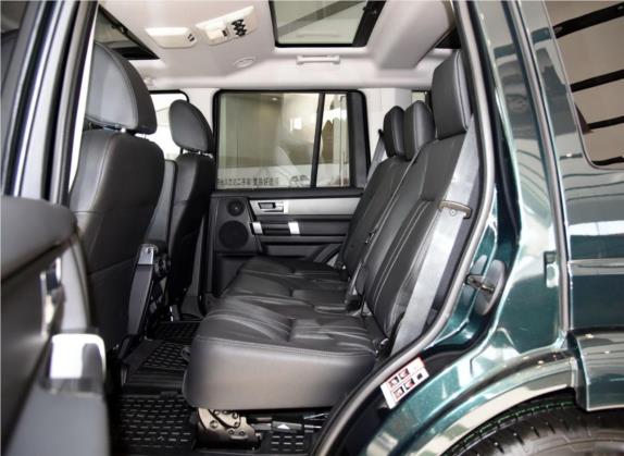 发现 2016款 3.0 SC V6 HSE 车厢座椅   后排空间