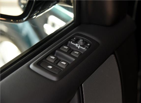 发现 2016款 3.0 SC V6 HSE 车厢座椅   门窗控制