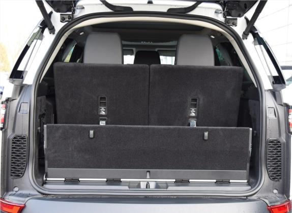 发现 2020款 3.0 SC V6 HSE 车厢座椅   后备厢