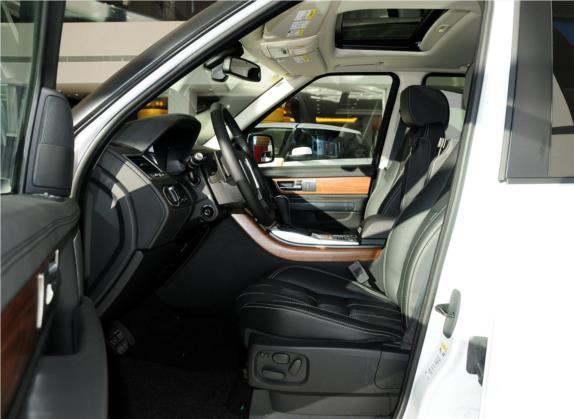 揽胜运动版 2013款 5.0 SC V8 HSE 车厢座椅   前排空间