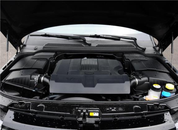 揽胜运动版 2013款 5.0 NA V8 黑标限量版 其他细节类   发动机舱