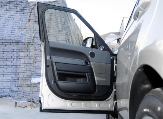 揽胜运动版 2014款 3.0 SC V6 锋尚创世版 车厢座椅   前门板