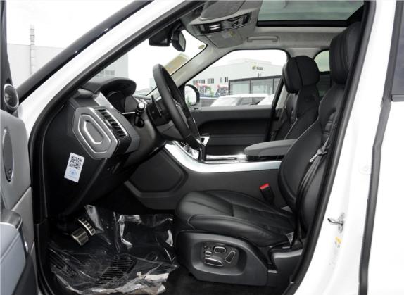 揽胜运动版 2014款 5.0 SC V8 锋尚创世版 DYNAMIC 车厢座椅   前排空间