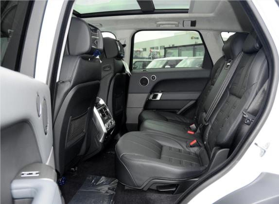 揽胜运动版 2014款 5.0 SC V8 锋尚创世版 DYNAMIC 车厢座椅   后排空间