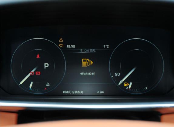 揽胜运动版 2015款 3.0 SC V6 HSE DYNAMIC 中控类   仪表盘