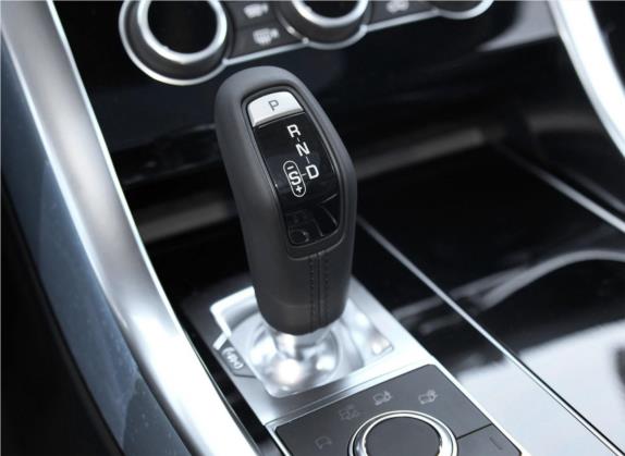 揽胜运动版 2016款 3.0 SC V6 HSE 中控类   挡把