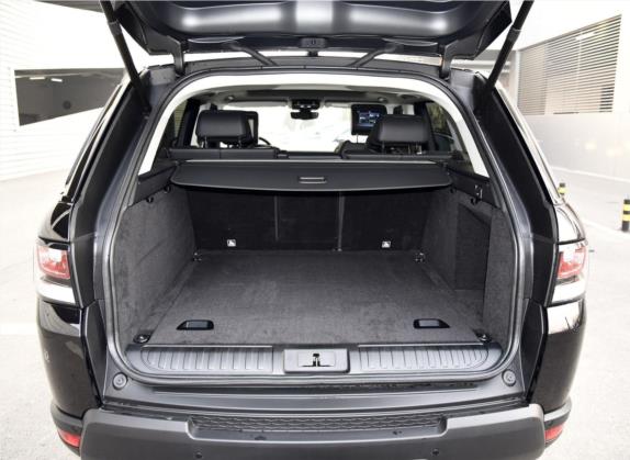 揽胜运动版 2017款 3.0 SC V6 HSE 车厢座椅   后备厢