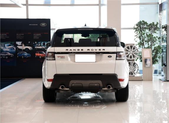 揽胜运动版 2017款 3.0 SC V6 HSE DYNAMIC 外观   正后