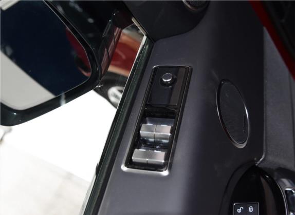 揽胜运动版 2019款 3.0 SC V6 锋尚创世版 DYNAMIC 车厢座椅   门窗控制