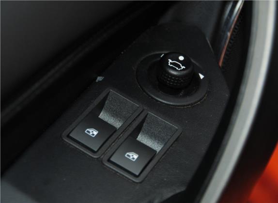 Evora 2011款 3.5 V6四座标准版 车厢座椅   门窗控制