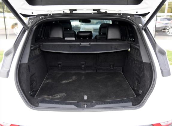 林肯MKC 2014款 2.0T 两驱尊雅版 车厢座椅   后备厢