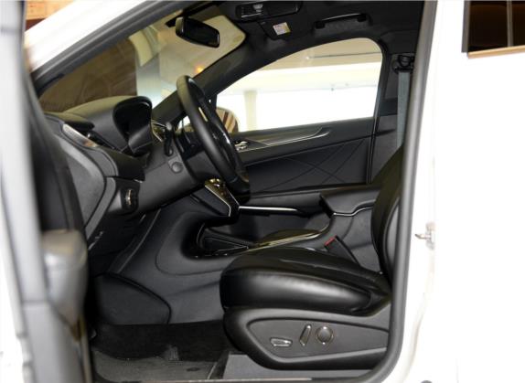 林肯MKC 2014款 2.0T 四驱尊雅版 车厢座椅   前排空间
