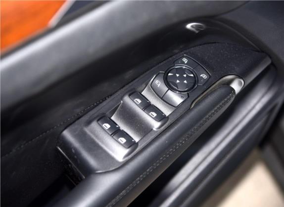 林肯MKC 2016款 2.0T 四驱尊耀版 车厢座椅   门窗控制
