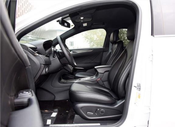 林肯MKC 2017款 2.0T 两驱尊悦版 车厢座椅   前排空间