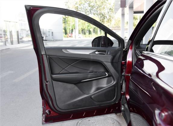 林肯MKC 2018款 2.0T 两驱尊悦版 车厢座椅   前门板
