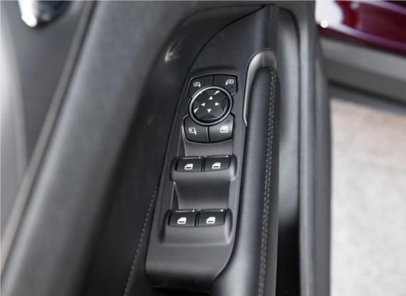 林肯MKC 2018款 2.0T 两驱尊悦版 车厢座椅   门窗控制