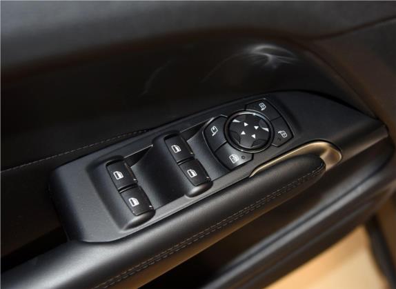 林肯MKC 2018款 2.0T 两驱尊享版 车厢座椅   门窗控制