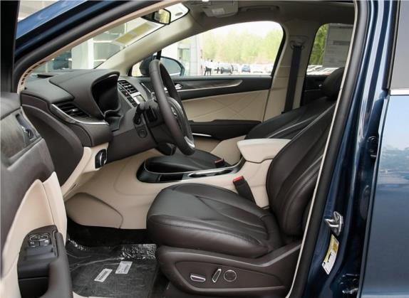 林肯MKC 2018款 2.0T 四驱尊雅版 车厢座椅   前排空间