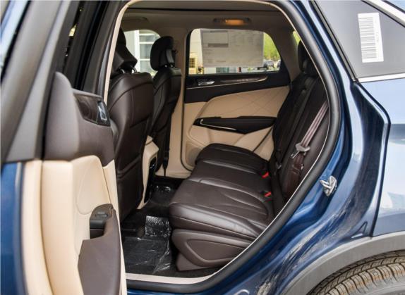 林肯MKC 2018款 2.0T 四驱尊雅版 车厢座椅   后排空间