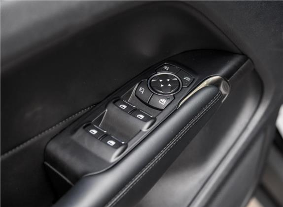 林肯MKC 2019款 2.0T 两驱尊雅版 国VI 车厢座椅   门窗控制