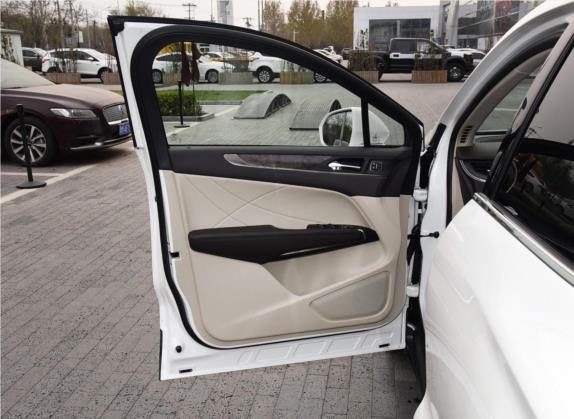 林肯MKC 2019款 2.0T 四驱尊雅版 国VI 车厢座椅   前门板
