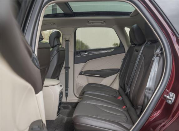 林肯MKC 2019款 2.0T 四驱尊耀版 国VI 车厢座椅   后排空间