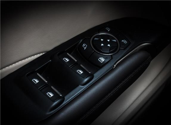 林肯MKC 2019款 2.0T 四驱尊耀版 国VI 车厢座椅   门窗控制