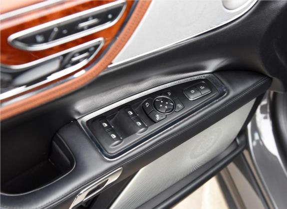 林肯大陆 2017款 3.0T 四驱总统版 车厢座椅   门窗控制