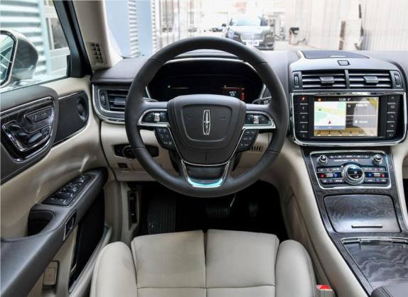 林肯大陆 2018款 2.0T 两驱尊耀版 中控类   驾驶位