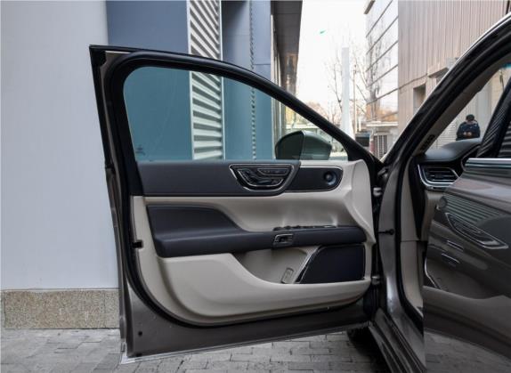林肯大陆 2018款 2.0T 两驱尊耀版 车厢座椅   前门板