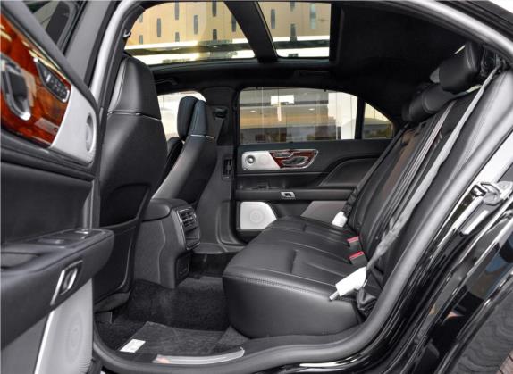 林肯大陆 2018款 3.0T 四驱尊耀版 车厢座椅   后排空间