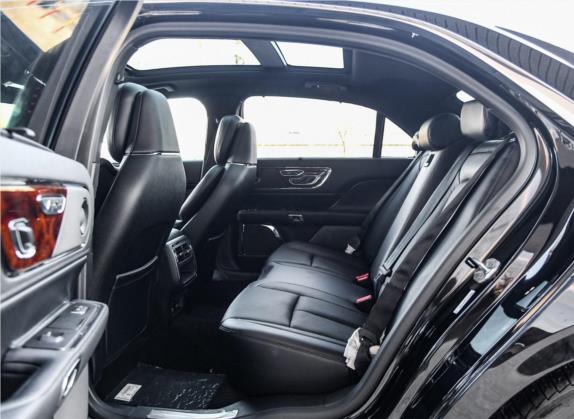 林肯大陆 2019款 2.0T 两驱尊耀版 国V 车厢座椅   后排空间