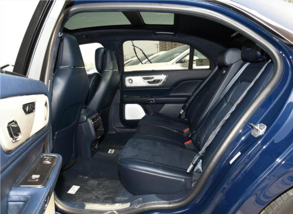 林肯大陆 2019款 2.0T 两驱总统版 国VI 车厢座椅   后排空间
