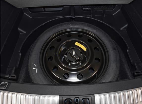 航海家(进口) 2020款 2.0T 潜航版 其他细节类   备胎