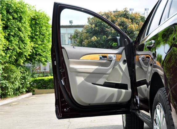 林肯MKX 2010款 3.5L AWD 车厢座椅   前门板