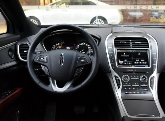 林肯MKX 2015款 2.7T 四驱尊耀版 中控类   驾驶位