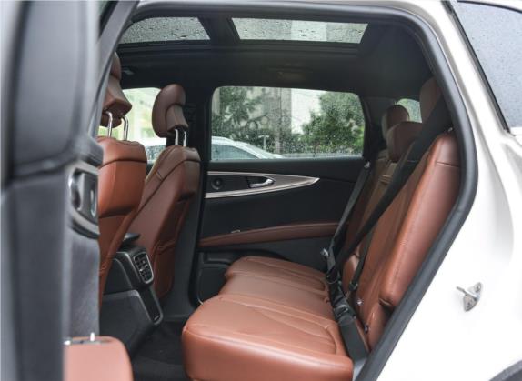 林肯MKX 2015款 2.0T 四驱尊雅版 车厢座椅   后排空间