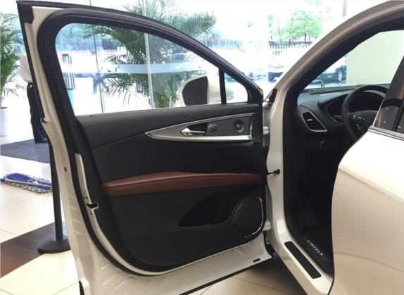林肯MKX 2015款 2.0T 四驱尊雅版 车厢座椅   前门板