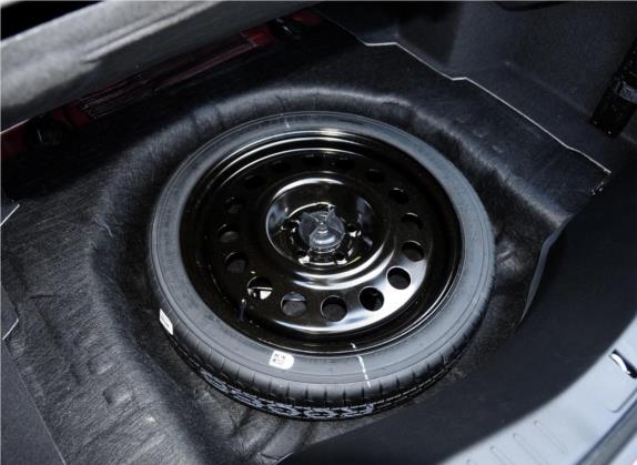林肯MKZ 2014款 2.0T 尊享版 其他细节类   备胎